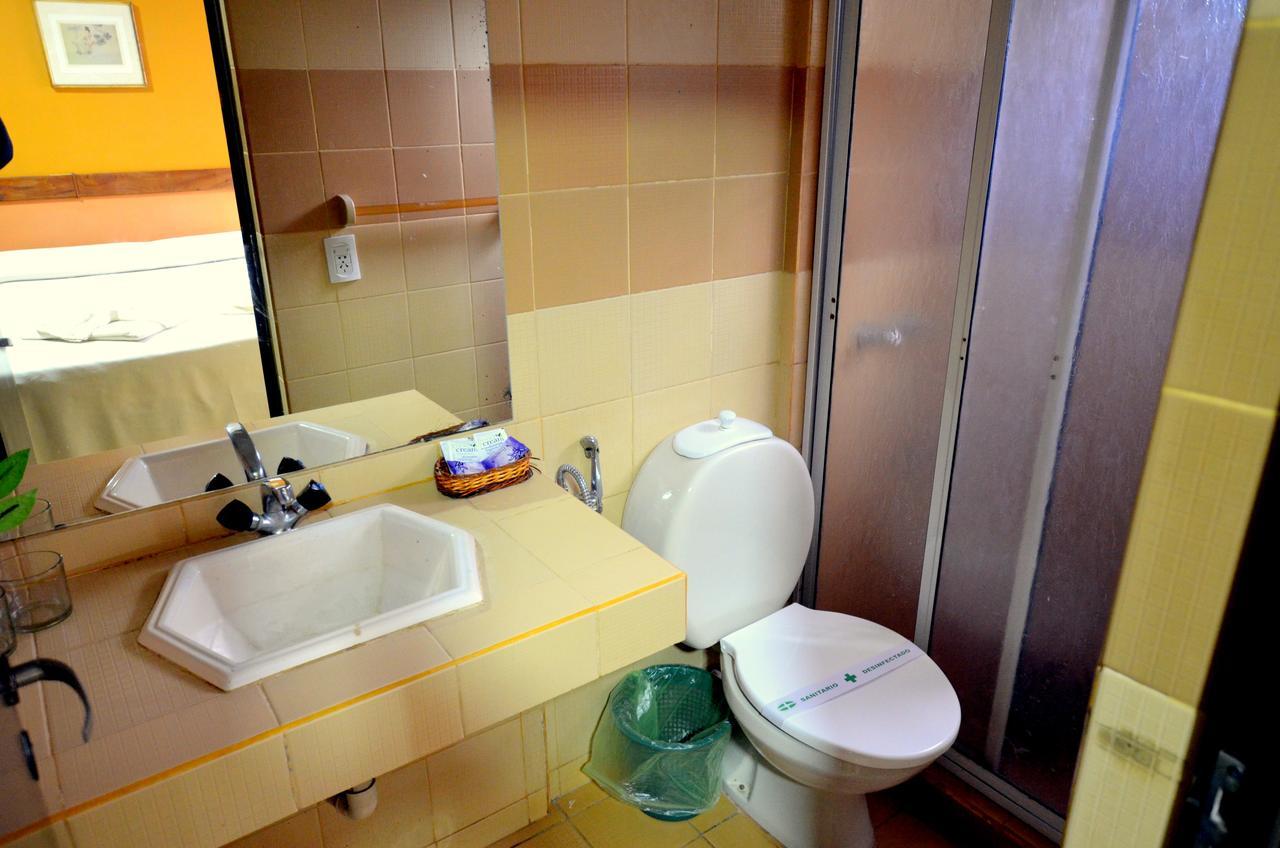 Hosteria Casa Blanca Iguazu بويرتو إجوازو المظهر الخارجي الصورة