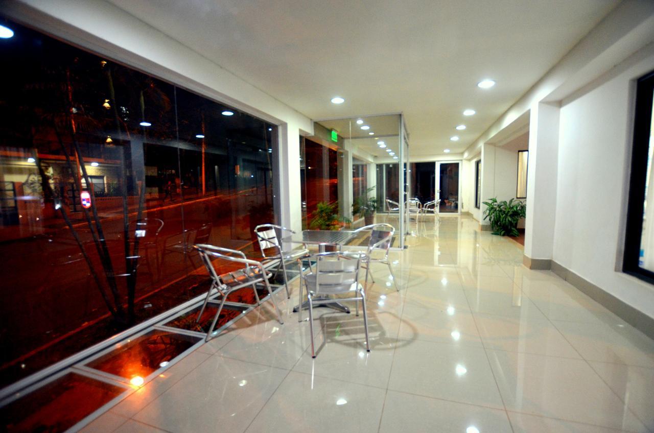Hosteria Casa Blanca Iguazu بويرتو إجوازو المظهر الخارجي الصورة