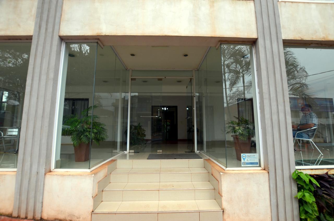 Hosteria Casa Blanca Iguazu بويرتو إجوازو المظهر الخارجي الصورة